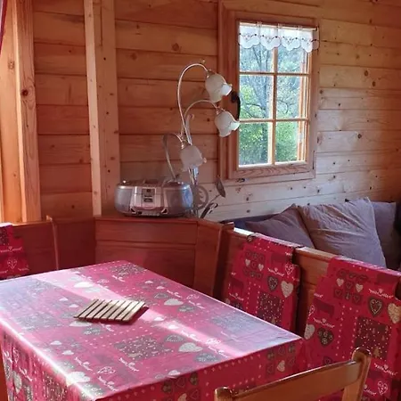 Chalet Tranquillou, Calme Et Nature シャレー アヌー